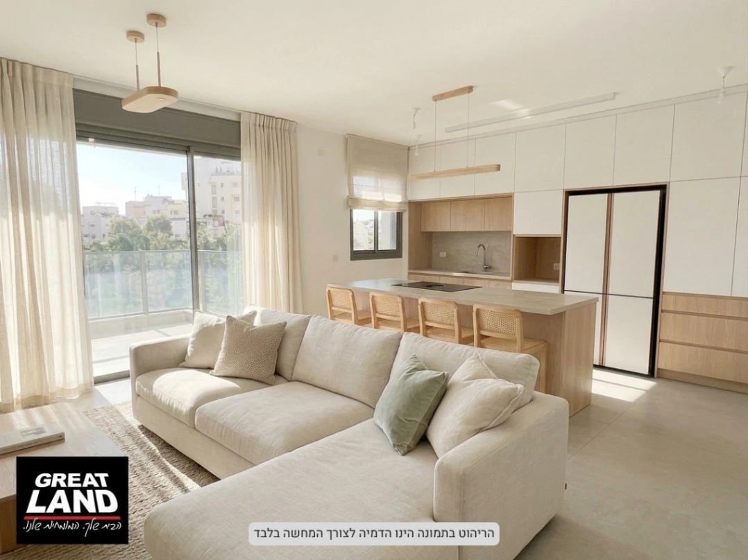 תמונה ראשית של הנכס: דירה 6 חדרים בנווה גן